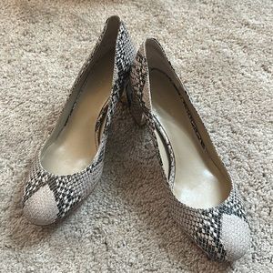 Ann Taylor ‘snake skin’ block heels